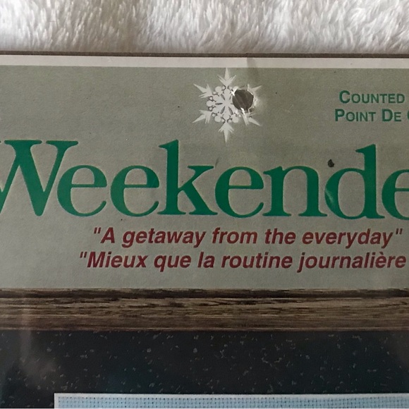 Weekenders LITTLE CRECHE Christmas Nativity Cross Stitch Kit 03323 Jesus Mary - Picture 4 of 5